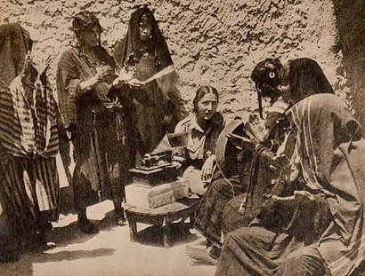 Foto aus Brigitte Schiffers Dissertation "Die Oase Siwa und ihre Musik" (1936)