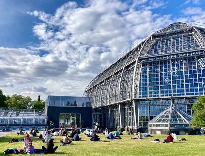Botanischer Garten Berlin - Yoga für Artenvielfalt