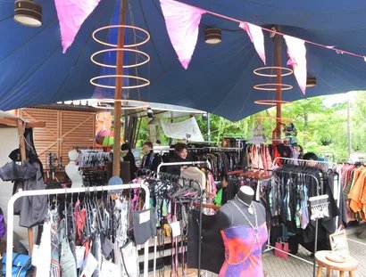Radical Summer Market