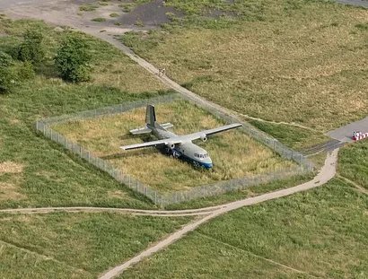 Die Geschichte des Fliegens in Tempelhof – Eine Erkundungsreise auf dem Tempelhofer Feld