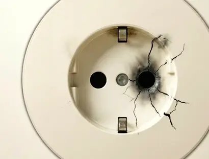 Anschläge auf das Berliner Stromnetz - Ein Muster für disruptive Kriegsführung?