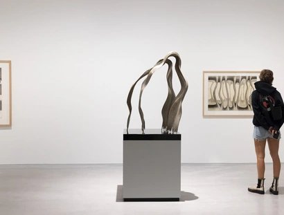 Ausstellungsansicht „Brigitte Meier-Denninghoff. Skulpturen und Zeichnungen 1946-1970“, Berlinische Galerie