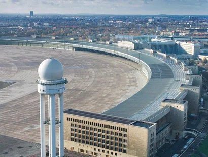 Führung: Visionen Tempelhof