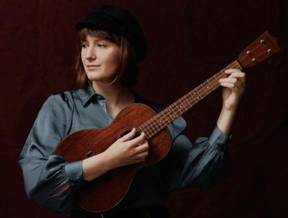 Charlotte Pelgen - WOULD YOU LOOK AT THAT