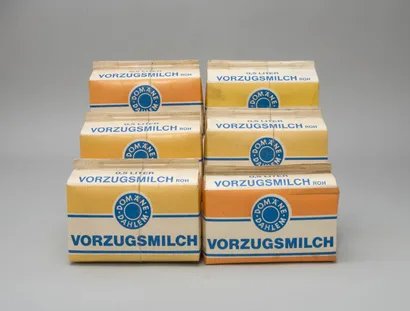 Verpackungen für Vorzugsmilch der Domäne Dahlem Papier und Kaunststoff Werke Linnich GmbH 1970er Jahre