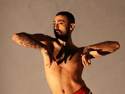 Dominique Tegho: the intimacy of collision