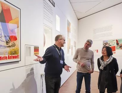 Guided English Tour “Roads not Taken. Oder: Es hätte auch anders kommen können”