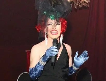Drag Queen Cali Harburg