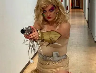 Cora Frost: THE RETURN OF BARBARILLA