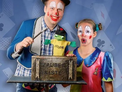 Veranstaltungen in Berlin: Clown Hops & Hopsi - im Spielzeugzimmer des Weihnachtsmannes