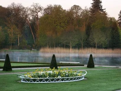 Lustgarten Rheinsberg, Schlossinsel