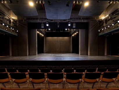 UNI.T (Theater der UdK Berlin)
