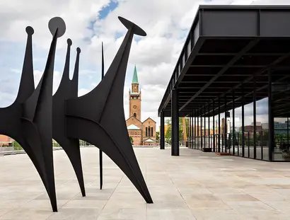 Alexander Calder, Köpfe und Schwanz (Têtes et Queue)