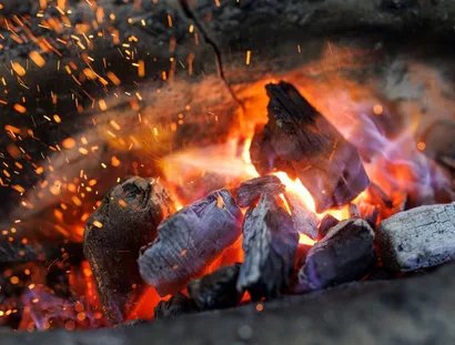 Feuer und Glut im Freilichtmuseum Düppel