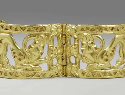 Armband aus Gold, zeigt zwei Raubkatzen, Afghanistan oder Tadschikistan