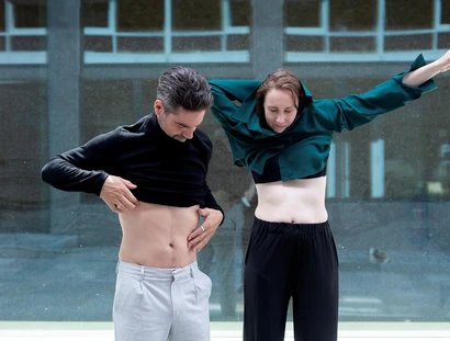 Sie sagen Stopp: Satirisches Schauspiel zum Aushalten
