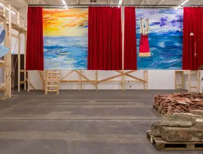 Ausstellungsansicht „Petrit Halilaj. An Opera Out of Time“, Hamburger Bahnhof – Nationalgalerie der Gegenwart, 11.9.2025 – 31.5.2026