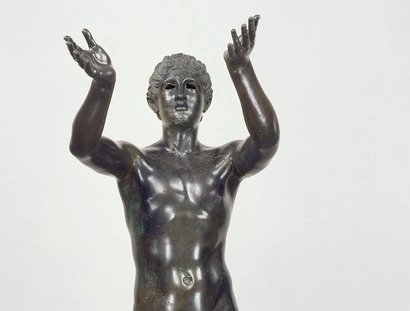 Statue eines jungen Mannes (sog. Betender Knabe), Bronze, Ende 4./Anfang 3. Jh.v.Chr.