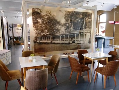 Stadtgut Blankenfelde, innen Ausstellung und Café