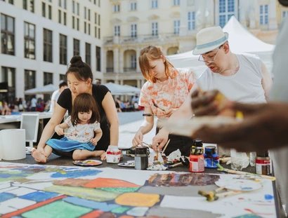 Workshops im Schlüterhof mit Besucher:innen