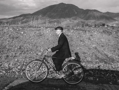 Veranstaltungen in Berlin: BEYOND TIME AND DUSTY ROADS