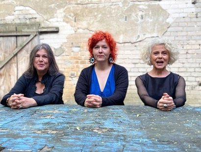 Trio Generator Berlin: Natalia Pschenitschnikova, Frauke Aulbert & Anna Clementi
