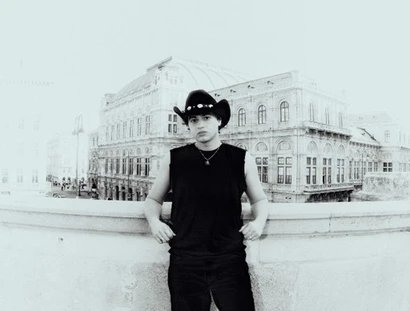 Mavi Phoenix