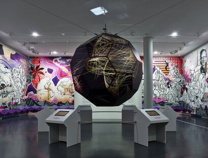 Raum „Weltdenken“ in der Berlin Ausstellung BERLIN GLOBAL