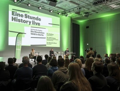 Eine Stunde History live