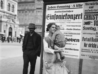 »Frau mit Kind«, Wien, 1930