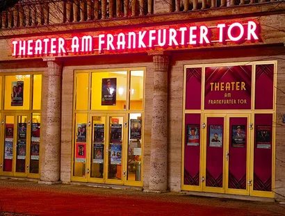 Theater am Frankfurt Tor_Aussenansicht