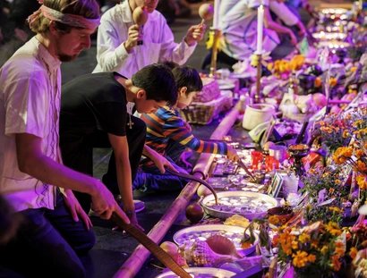 Schließung der Ofrenda / Día de Muertos im Humboldt Forum