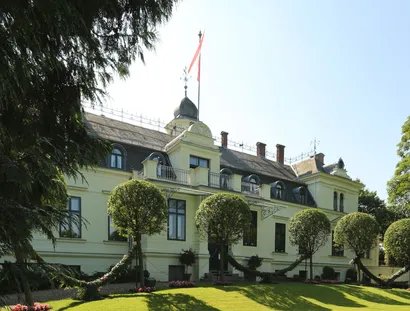 Schloss Britz
