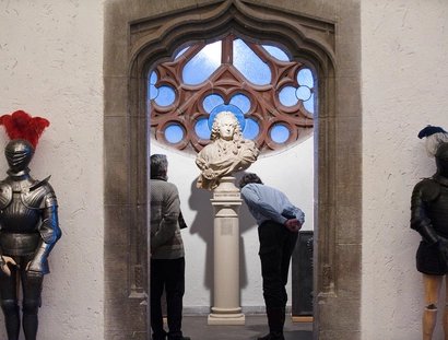 Rüstung und Büste im Märkischen Museum in Berlin Mitte