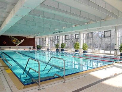 Schwimmhalle Sewanstr.  