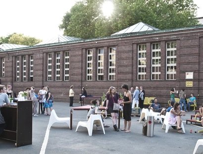 Uferstudios mit Klinkerfassade in Berlin Wedding