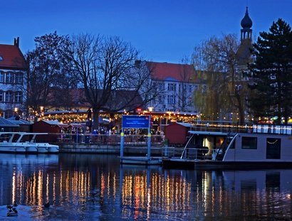 Weihnachtsmarkt Schloss Köpenick 