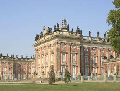Neues Palais im Park von Sanssouci in Potsdam