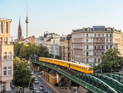 Hochbahn Schönhauser Allee/Eberswalder Straße in Berlin