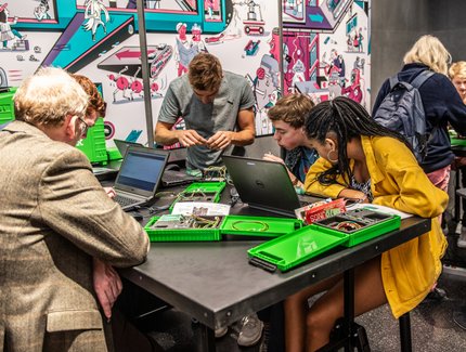 e_0322a9efc83d019b0854ee52639721cc_img-hopop