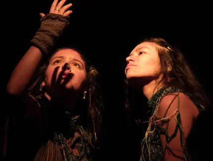 reinkommen: ANWEN & JUANA