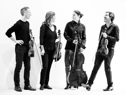 e_0fb5888595dbea8f2cbd44e5407405b5_img-hopop