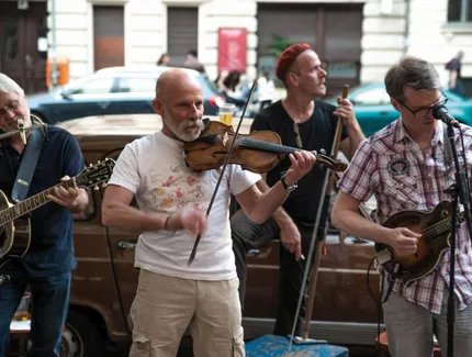 e_2c1ffe09fdd98432f800e534dcbe1e2b_img-hopop