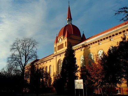 e_2ef6fbc347d41879f3a2f158ab9602c7_img-hopop