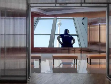 Ausstellungsansicht „Annika Kahrs. OFF SCORE“, Hamburger Bahnhof – Nationalgalerie der Gegenwart