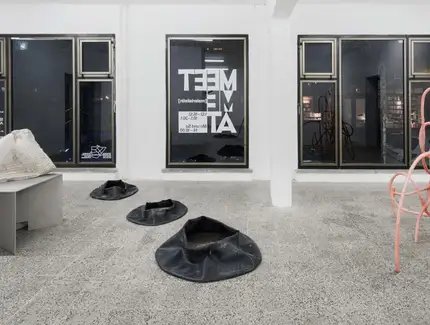 [ materialistin ], Meet Me At, Ausstellungsansicht KV Leipzig, 2023