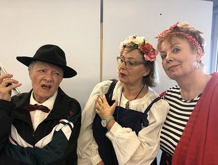 Theater der Erfahrungen: Ex & Hopp(s)