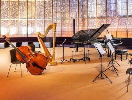 e_632bc2b7635fd43f06e83740a2ff8245_img-hopop