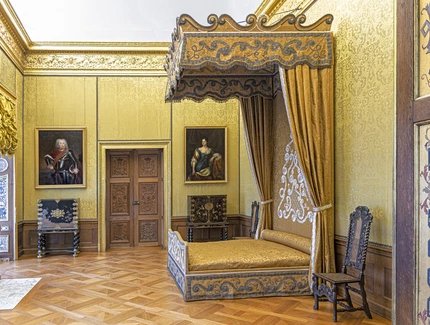 Schloss Charlottenburg, Schlafzimmer mit Paradebett