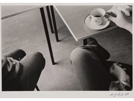 (zu „Beinahe"), Fotografie Aus der Mappe: … und des Menschen Größe, 1988